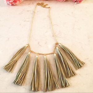 Tassle necklace